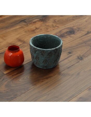 FTEW651 Walnut Engineered Flooring - 20/6x220x1900mm 1