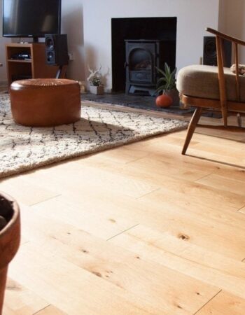 VIT102 Oak Rustic Oiled 150 - 150×300-1200mm 1