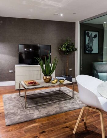 American Black walnut 20/4x190x1860mm lacquered FTWAL20981 1