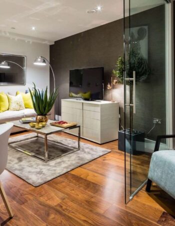 American Black walnut 20/4x190x1860mm lacquered FTWAL20981 2