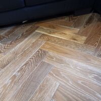 Engineered herringbone 14/4x90x450mm Smoked White FTHB1497T 2