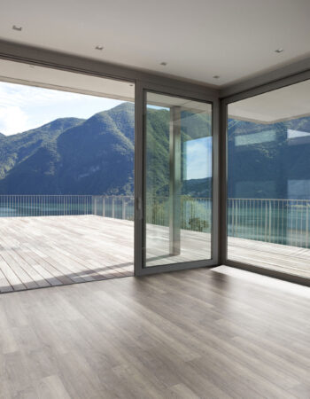 Luvanto Design Showroom Harbour Oak 2.5x152x914mm Vinyl 1