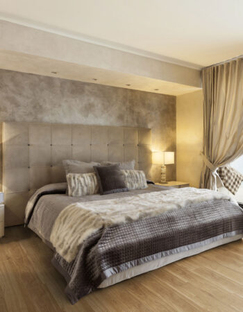 Luvanto Design Showroom Harvest Oak 2.5x152x914mm Vinyl