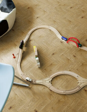 Luvanto Endure Pro Showroom Country Oak 6x181x12200mm Vinyl 1