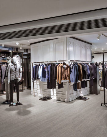 Luvanto Endure Pro Showroom Washed Grey Oak 6x181x12200mm Vinyl 1