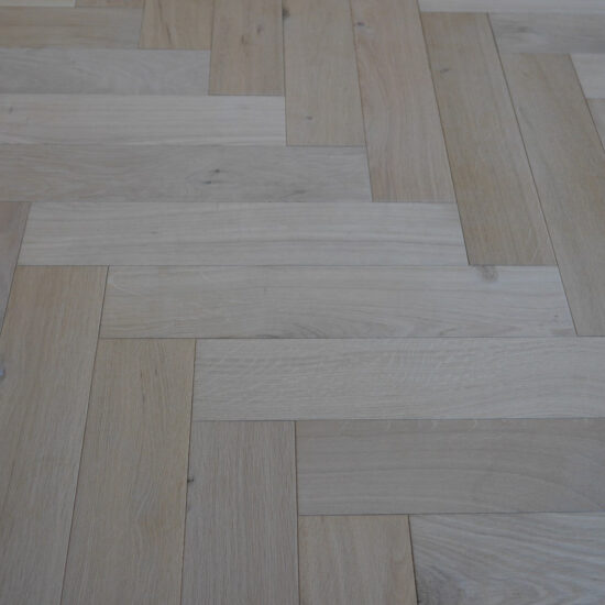 Fthb1494 Engineered Herringbone 14mmx90x450 Unfinished (4 Sides Bevelled) 3