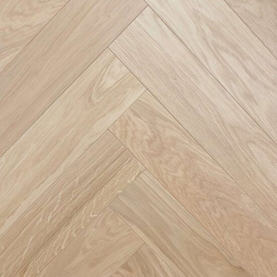 Staki White Brushed Herringbone Rustic Led Oil 15x100x500mm