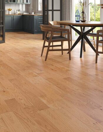 Aconbury Engineered Oak 10x125x300 1200mm Showroom