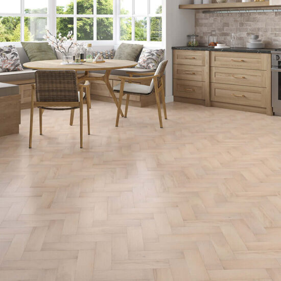 Whinfell Engineered Oak 14x90x300mm Showroom