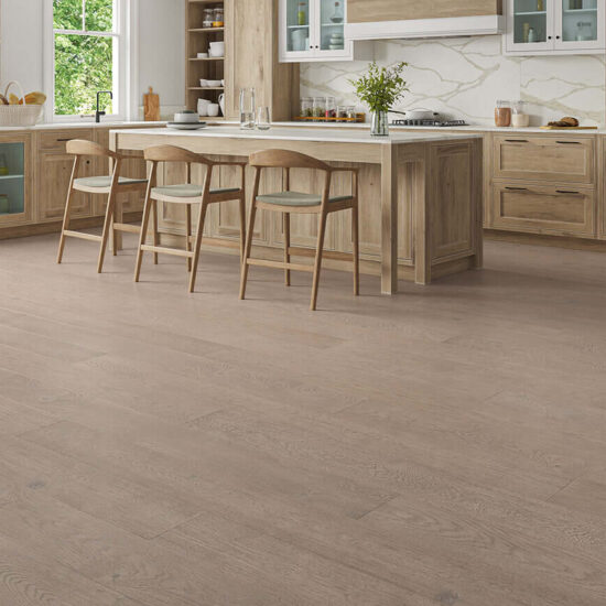 Horsham Engineered Oak 14x150x1900mm Showroom
