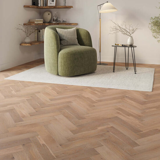 Malton Engineered Oak 15x90x400mm Showroom